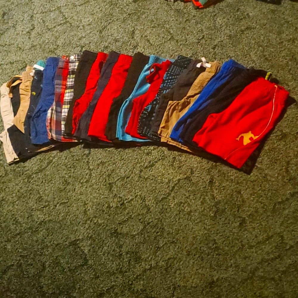 20 Boys Shorts